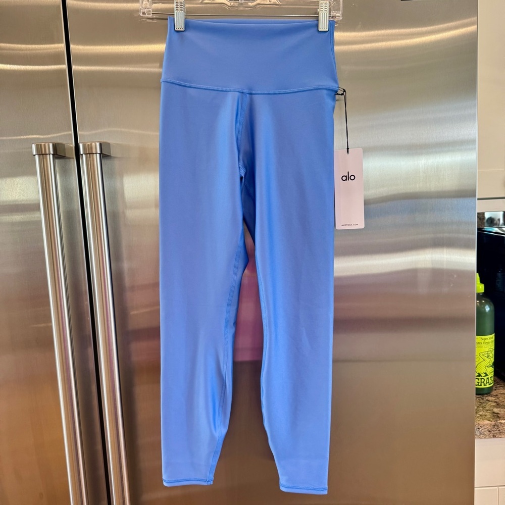 NWT Alo 7/8 Airlift High Waist Legging - Crystal Clear Blue Brand New Yoga Pants